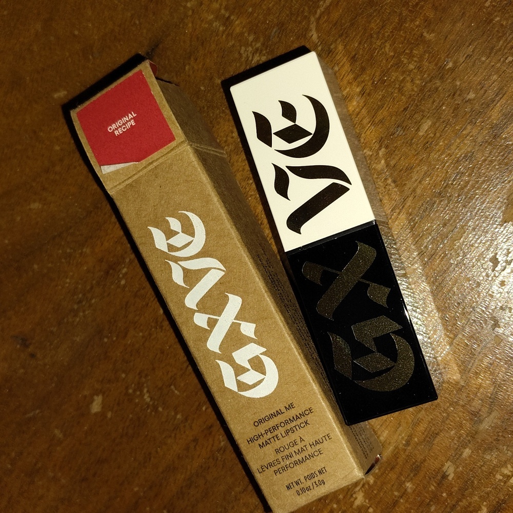 ORIGINAL ME High-Performance Matte Lipstick